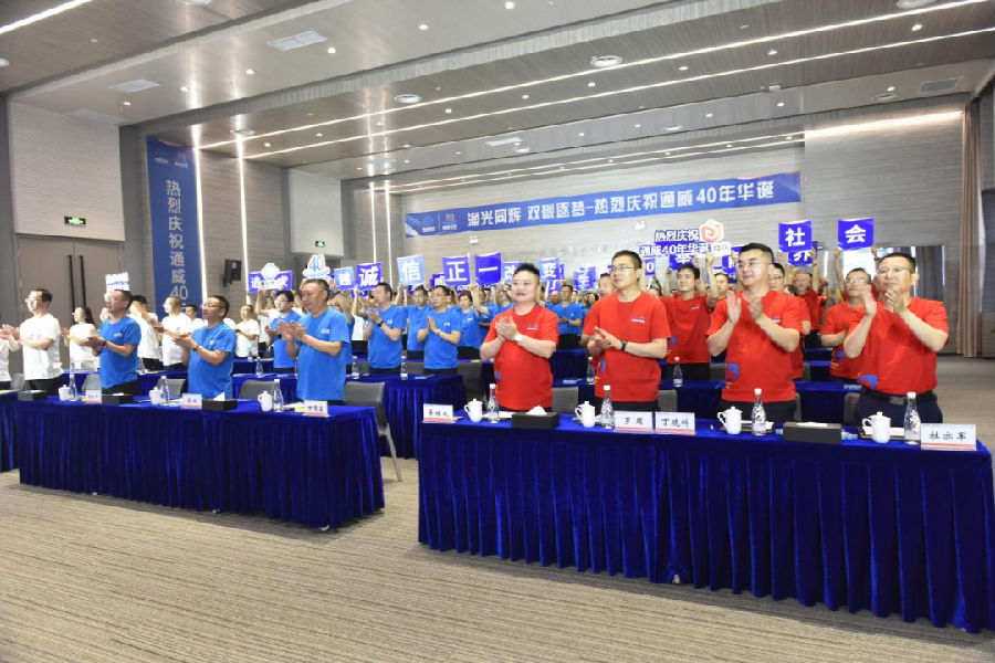 dfadb2641edb152428564565fc51dab9