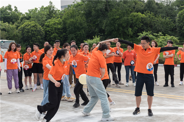 c82c4f00015f59425b721c41b2757573